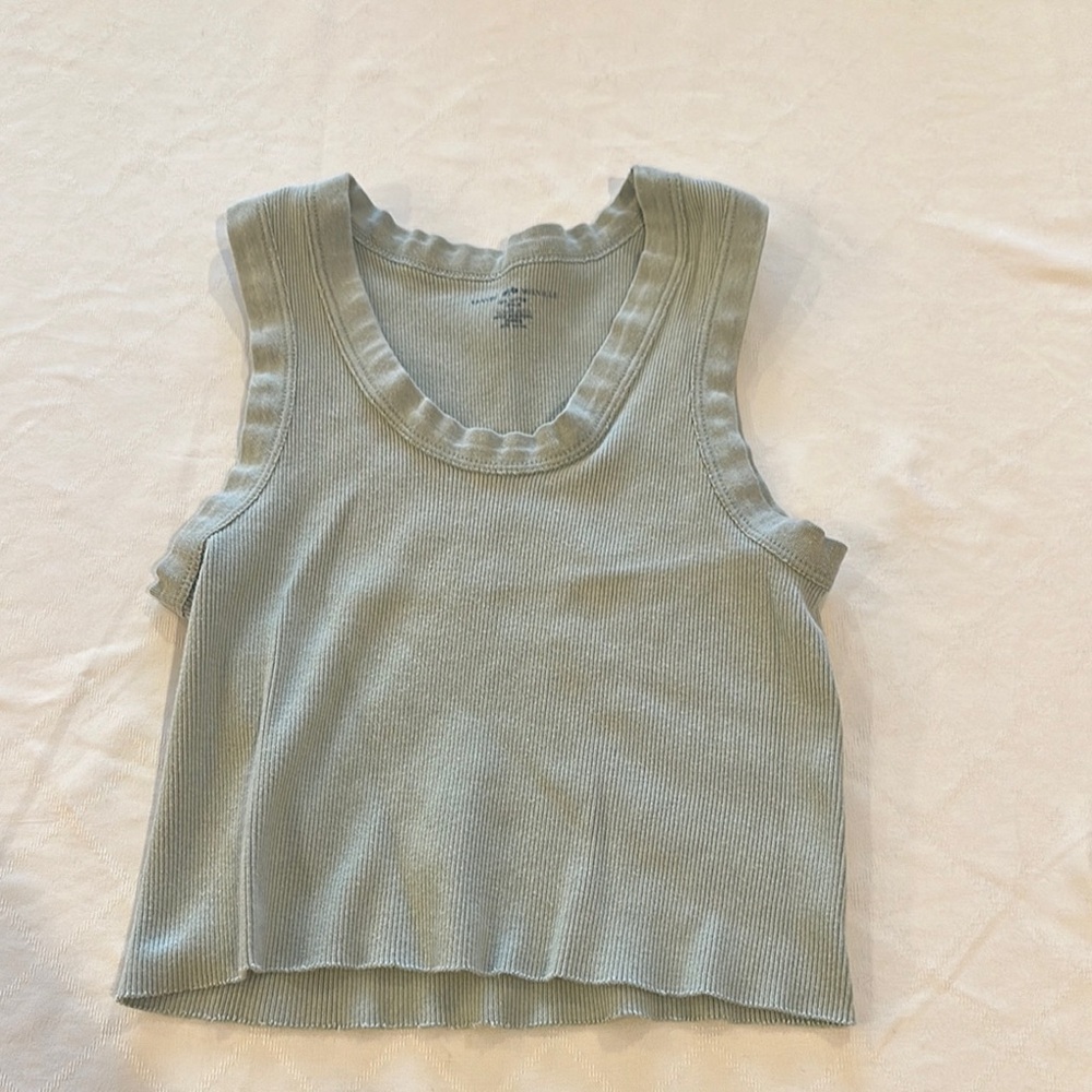 Brandy Melville Sleeveless Ribbed Knit crop‎ tank Top babydoll shirt EUC